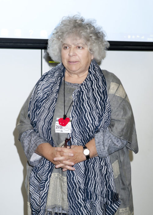 Miriam Margolyes cut flowers book launch by Aneeta Prem